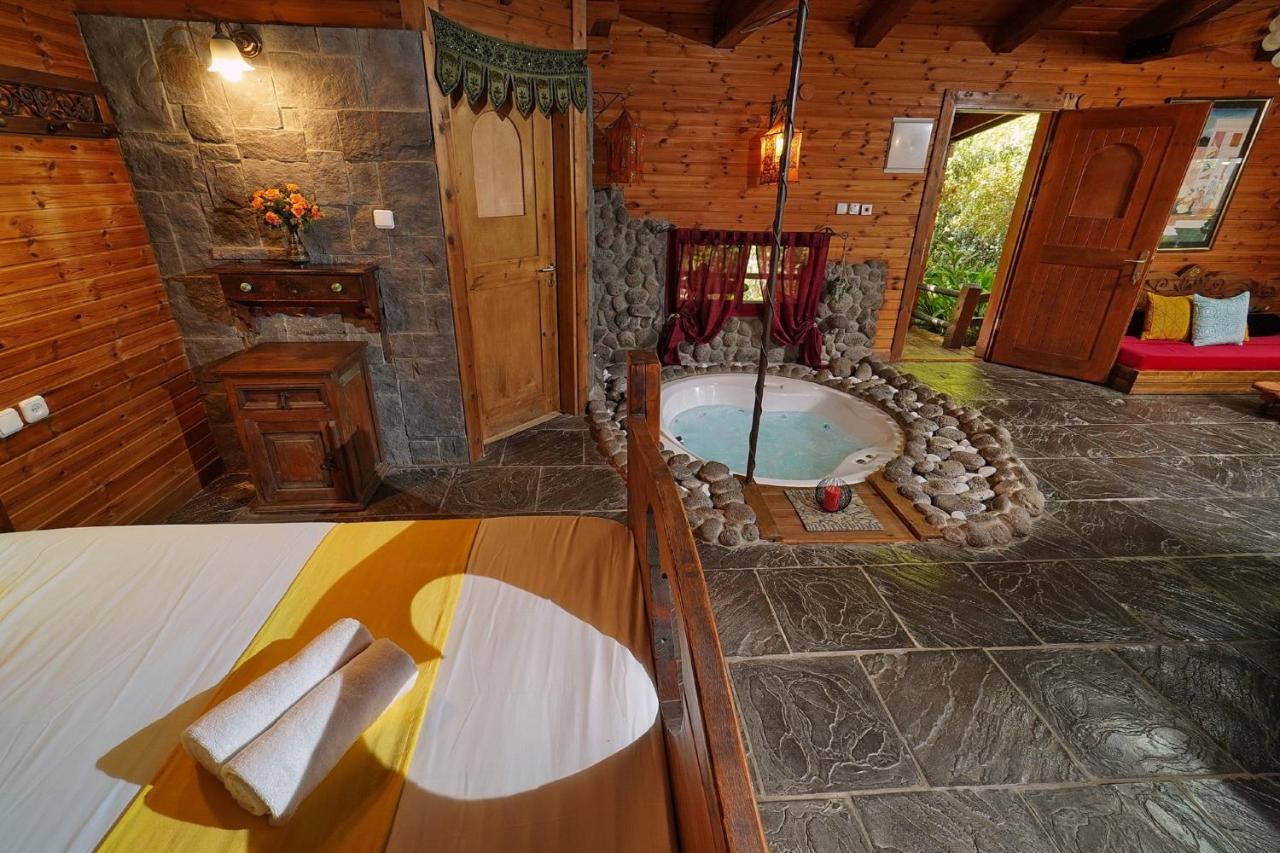Curry Villa Ramot Екстериор снимка